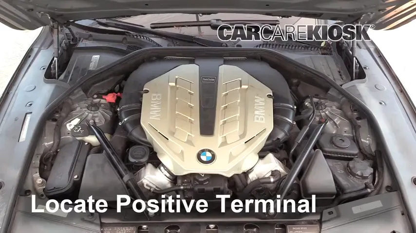 2010 BMW 750Li 4.4L V8 Turbo Batería Encendido de puente
